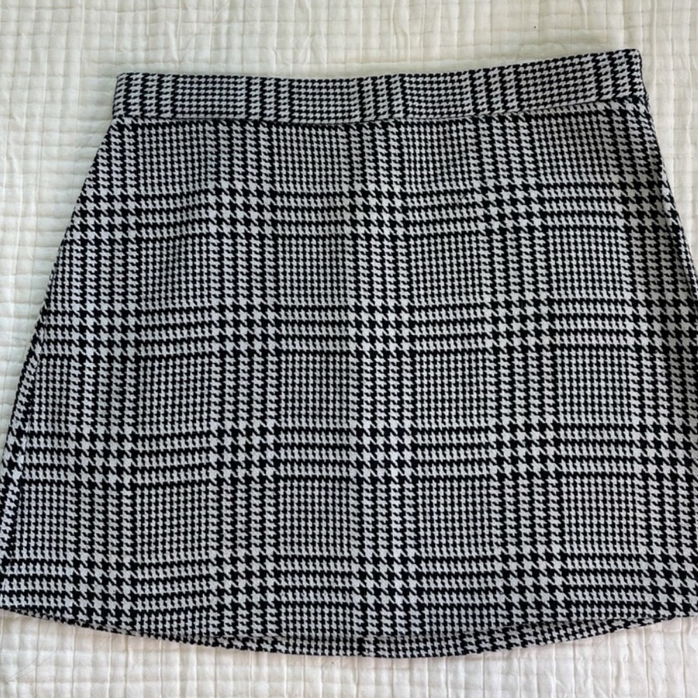 Forever 21 Houndstooth Skirt